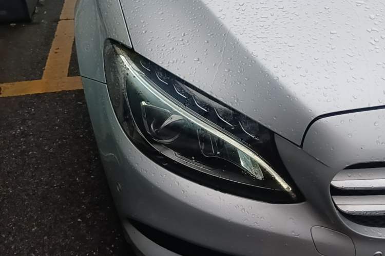 Used Mercedes-Benz C-Class 2016 C 180 L Sport Edition Right Front Headlight