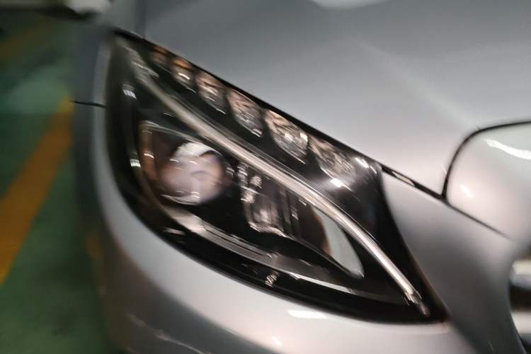 Used Mercedes-Benz C-Class 2016 C 200 L Sport Edition Right Front Headlight