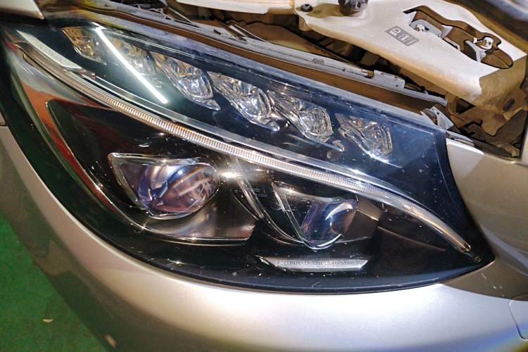 Used Mercedes-Benz C-Class 2016 C 200 L 4MATIC Sport Edition Right Front Headlight