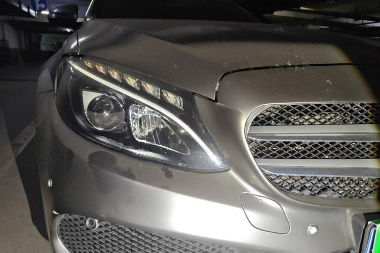 Used Mercedes-Benz C-Class 2016 C 200 L Sport Edition Right Front Headlight