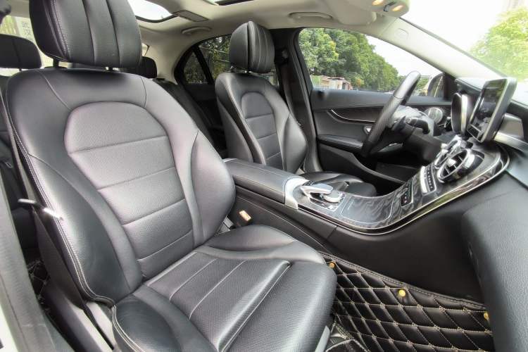 Used Mercedes-Benz C-Class 2016 C 200 L Sport Edition Right Front Seat