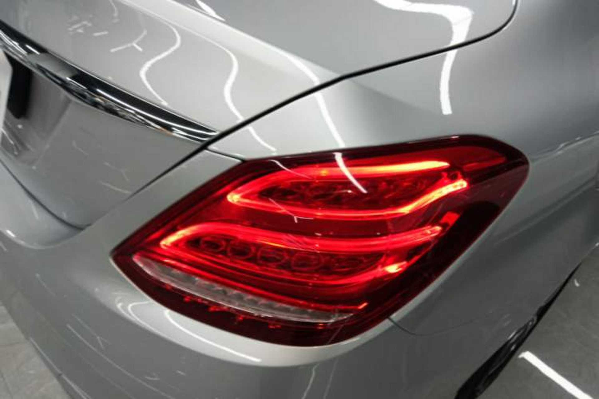 Used Mercedes-Benz C-Class 2016 C 200 L Sport Edition Right Rear Taillight