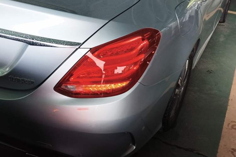 Used Mercedes-Benz C-Class 2016 C 200 L Sport Edition Right Rear Taillight