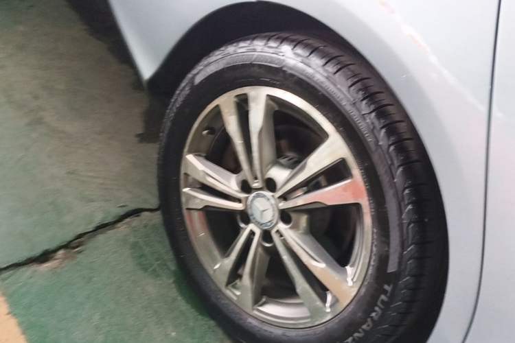 Used Mercedes-Benz C-Class 2016 C 200 L Sport Edition Right Rear Wheel Hub