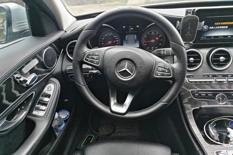 Used Mercedes-Benz C-Class 2016 C 200 L Sport Edition Steering Wheel
