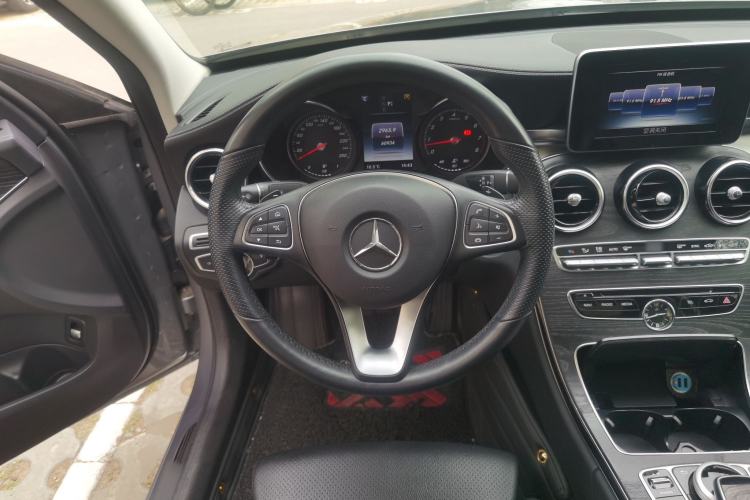 Used Mercedes-Benz C-Class 2016 C 200 L Sport Edition Steering Wheel