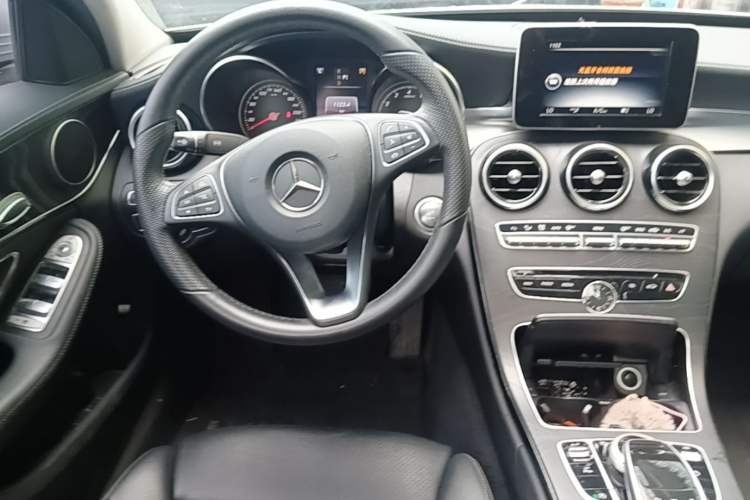 Used Mercedes-Benz C-Class 2016 C 180 L Sport Edition Steering Wheel