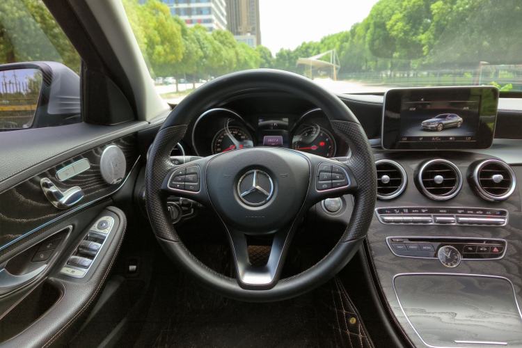 Used Mercedes-Benz C-Class 2016 C 200 L Sport Edition Steering Wheel