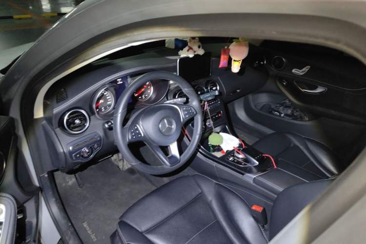 Used Mercedes-Benz C-Class 2016 C 180 L Sport Edition Steering Wheel