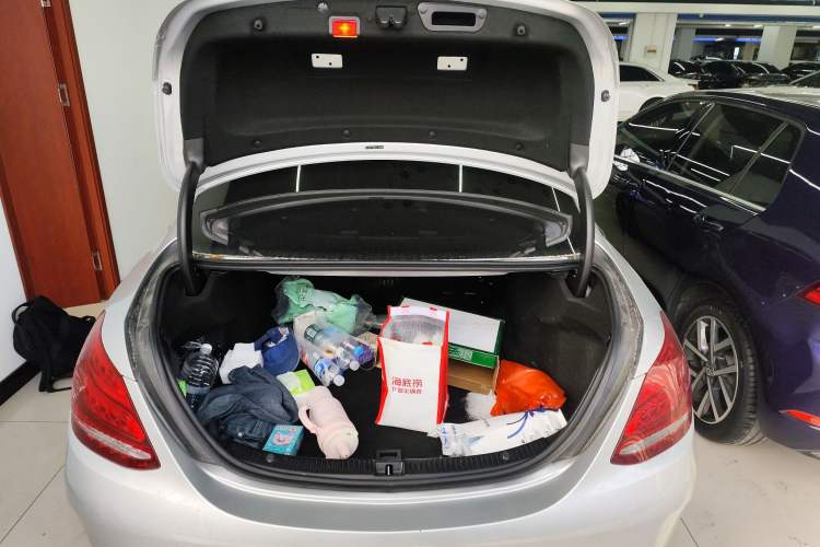 Used Mercedes-Benz C-Class 2016 C 200 Sport Edition Trunk