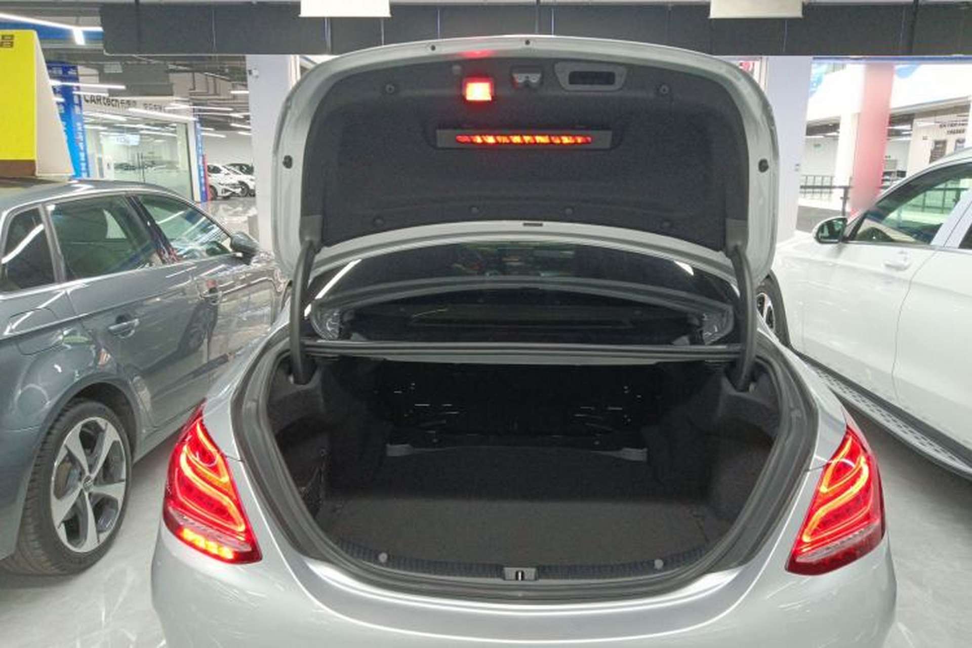 Used Mercedes-Benz C-Class 2016 C 200 L Sport Edition Trunk