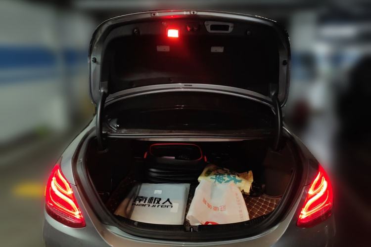 Used Mercedes-Benz C-Class 2016 C 200 Sport Edition Trunk