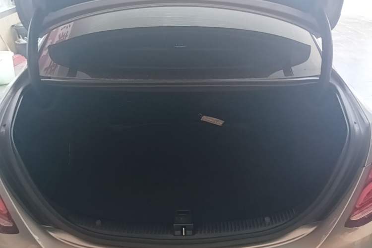 Used Mercedes-Benz C-Class 2016 C 200 L Sport Edition Trunk