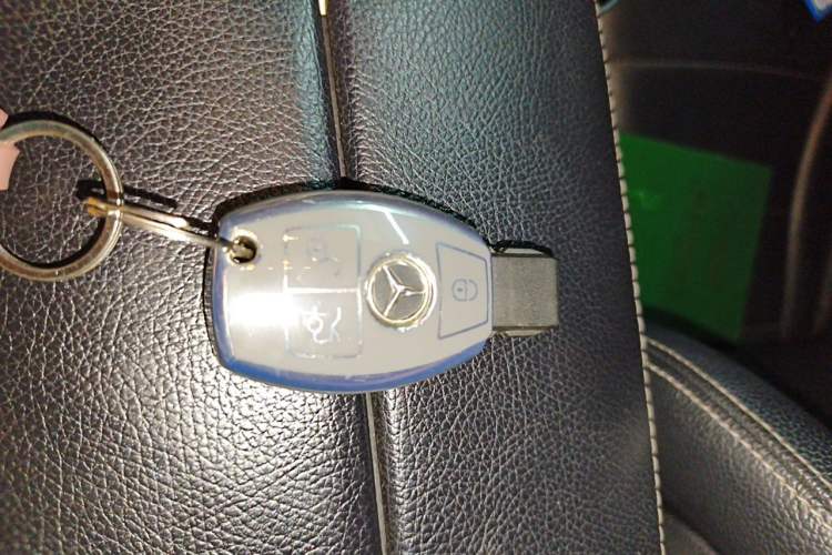 Used Mercedes-Benz C-Class 2016 C 200 L 4MATIC Sport Edition Vehicle Key