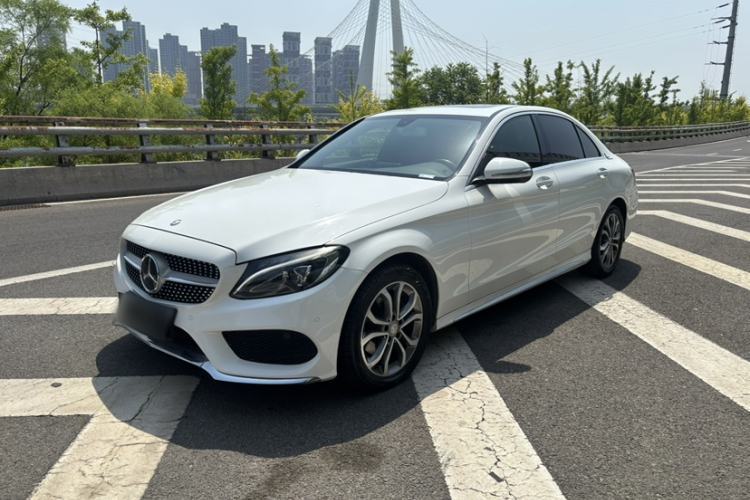 Used Mercedes-Benz C-Class 2016 C 180 L Sport Edition Guazi used car, China used car export, Used car for sale, Used  cars, Cheapest cars for sale