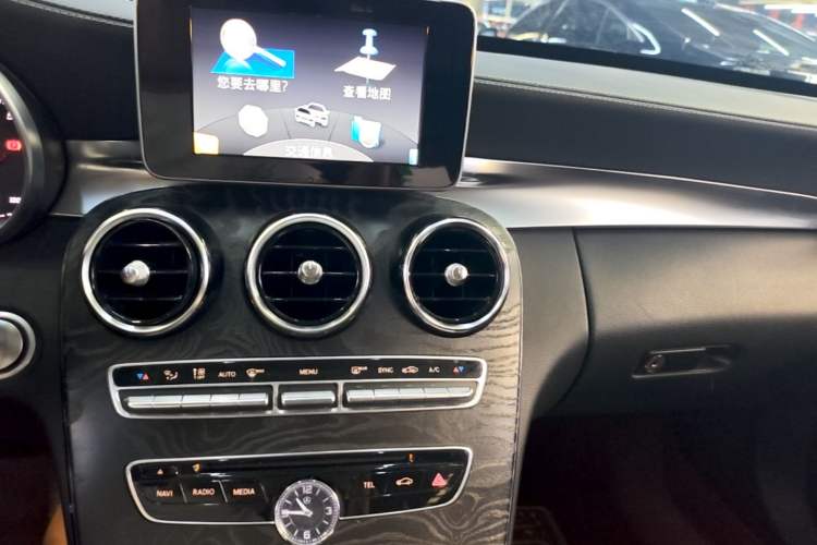 Used Mercedes-Benz C-Class 2016 C 200 L 4MATIC Sport Edition Audio And AC Panel
