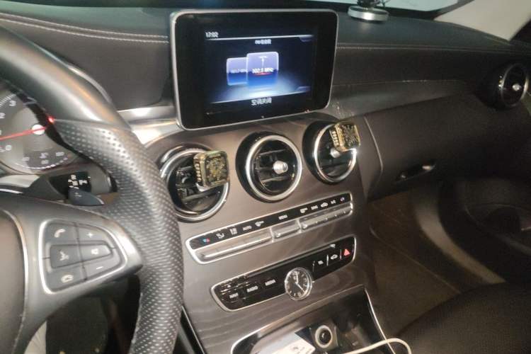 Used Mercedes-Benz C-Class 2016 C 200 L Sport Edition Audio And AC Panel
