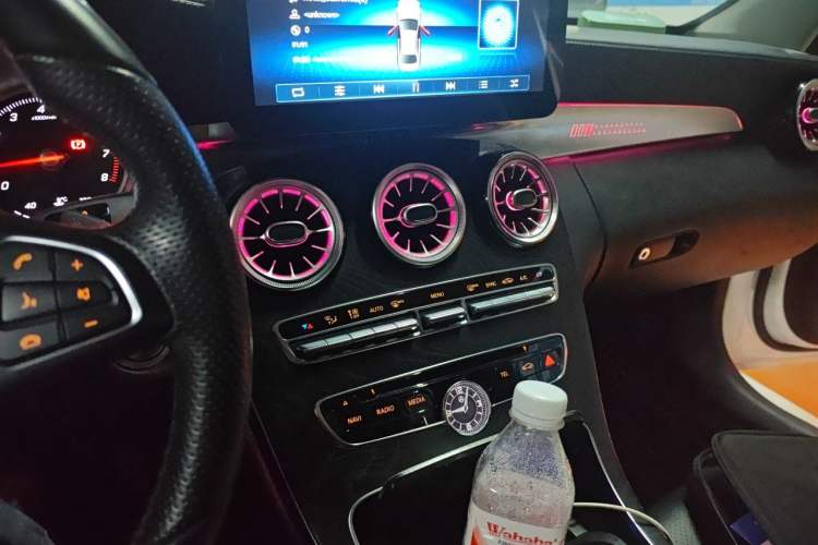 Used Mercedes-Benz C-Class 2016 C 180 L Sport Edition Audio And AC Panel
