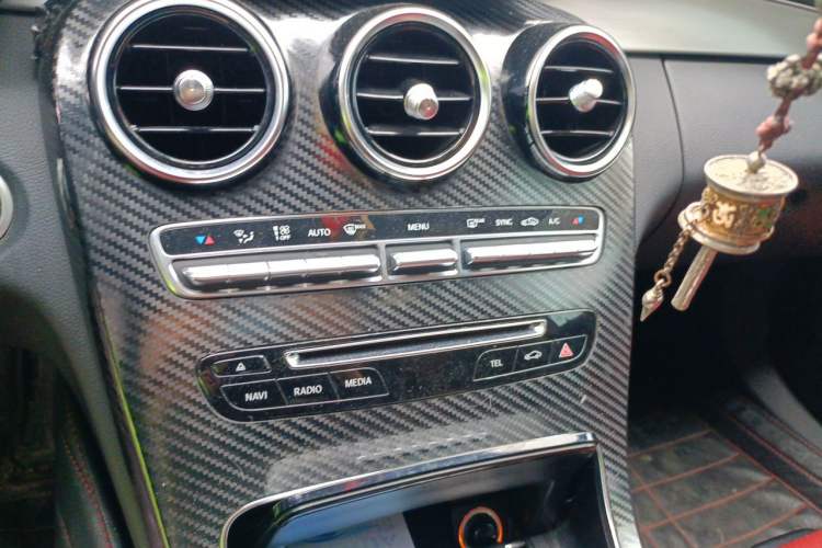 Used Mercedes-Benz C-Class 2016 C 200 Sport Edition Audio And AC Panel