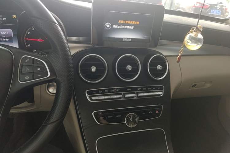 Used Mercedes-Benz C-Class 2016 C 180 L Sport Edition Audio And AC Panel