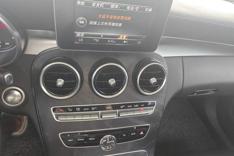 Used Mercedes-Benz C-Class 2016 C 180 L Sport Edition Audio And AC Panel