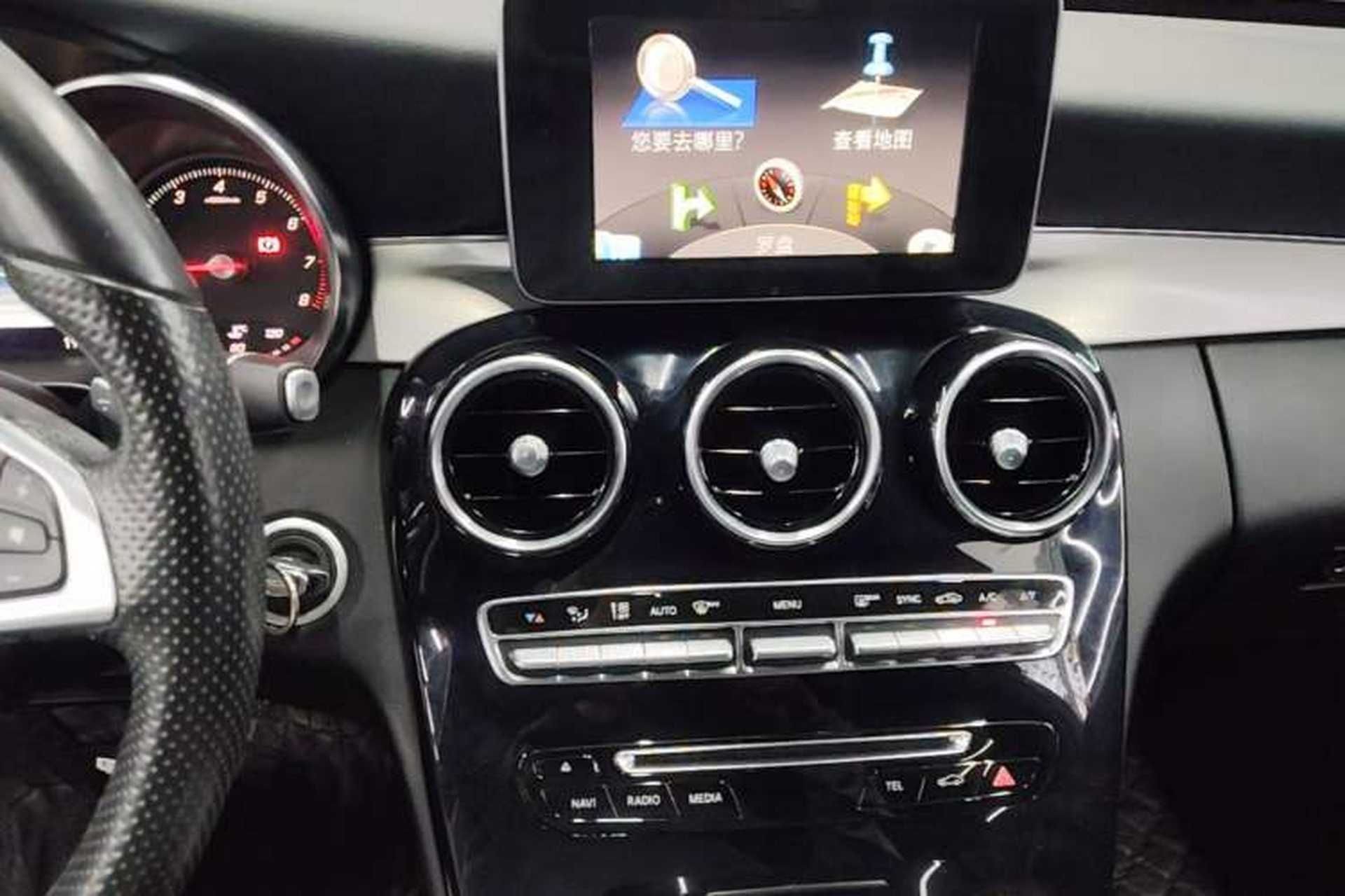 Used Mercedes-Benz C-Class 2016 C 200 Sport Edition Audio And AC Panel
