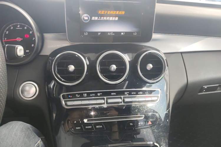 Used Mercedes-Benz C-Class 2016 C 200 Sport Edition Audio And AC Panel