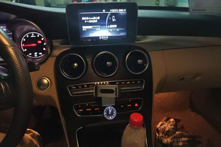 Used Mercedes-Benz C-Class 2016 C 180 L Sport Edition Audio And AC Panel