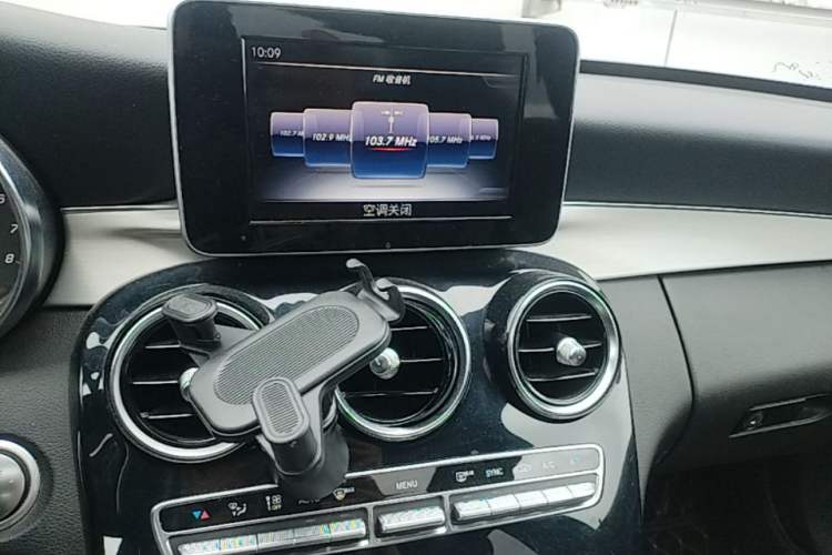 Used Mercedes-Benz C-Class 2016 C 200 Sport Edition Audio And AC Panel