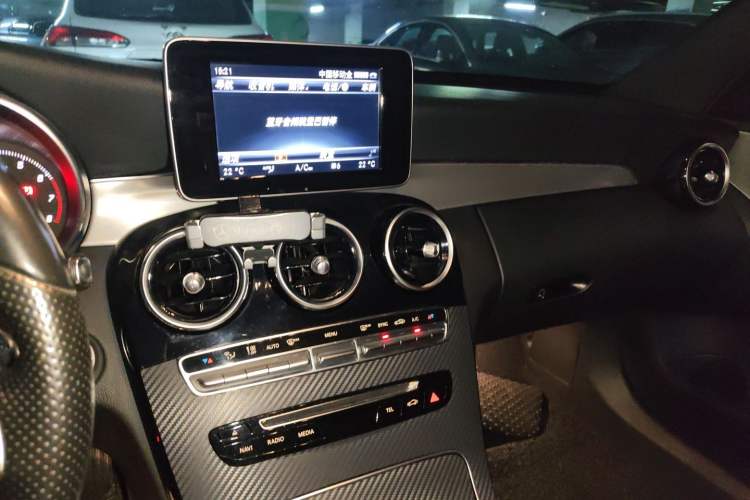 Used Mercedes-Benz C-Class 2016 C 200 Sport Edition Audio And AC Panel