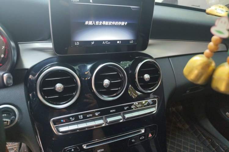 Used Mercedes-Benz C-Class 2016 C 200 Sport Edition Audio And AC Panel