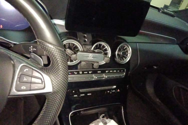 Used Mercedes-Benz C-Class 2016 C 200 Coupe Audio And AC Panel