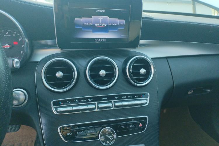 Used Mercedes-Benz C-Class 2016 C 200 L Sport Edition Audio And AC Panel