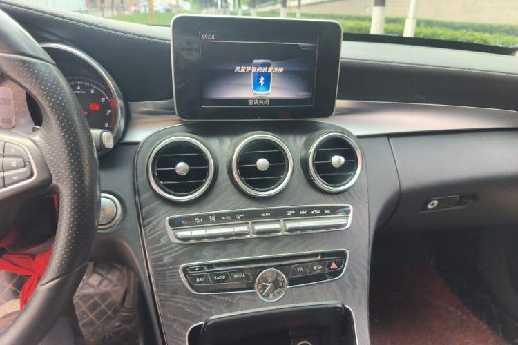Used Mercedes-Benz C-Class 2016 C 200 L Sport Edition Audio And AC Panel