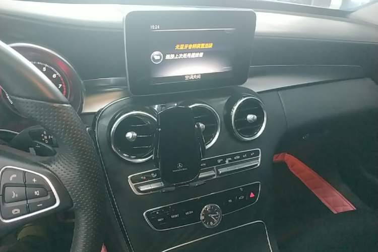 Used Mercedes-Benz C-Class 2016 C 200 L Sport Edition Audio And AC Panel