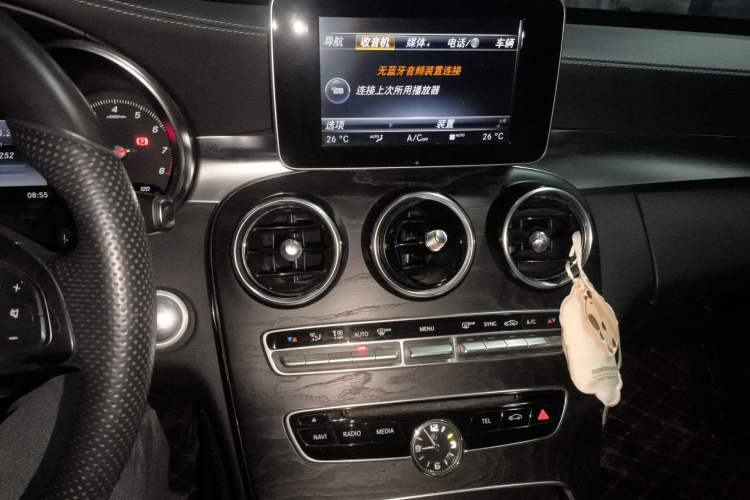Used Mercedes-Benz C-Class 2016 C 200 L Sport Edition Audio And AC Panel