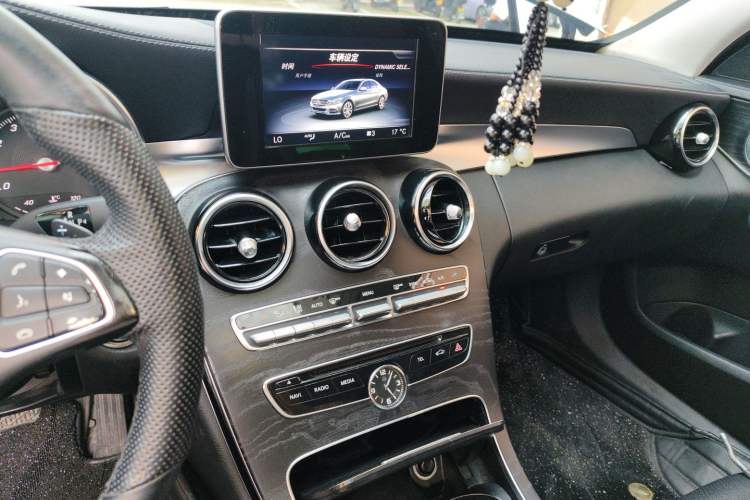 Used Mercedes-Benz C-Class 2016 C 180 L Sport Edition Audio And AC Panel