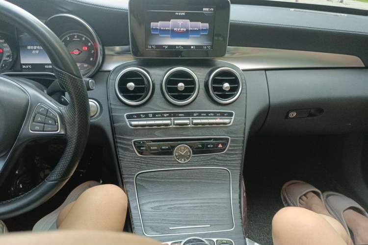 Used Mercedes-Benz C-Class 2016 C 200 L Sport Edition Audio And AC Panel