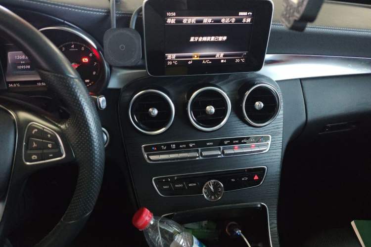Used Mercedes-Benz C-Class 2016 C 180 L Sport Edition Audio And AC Panel