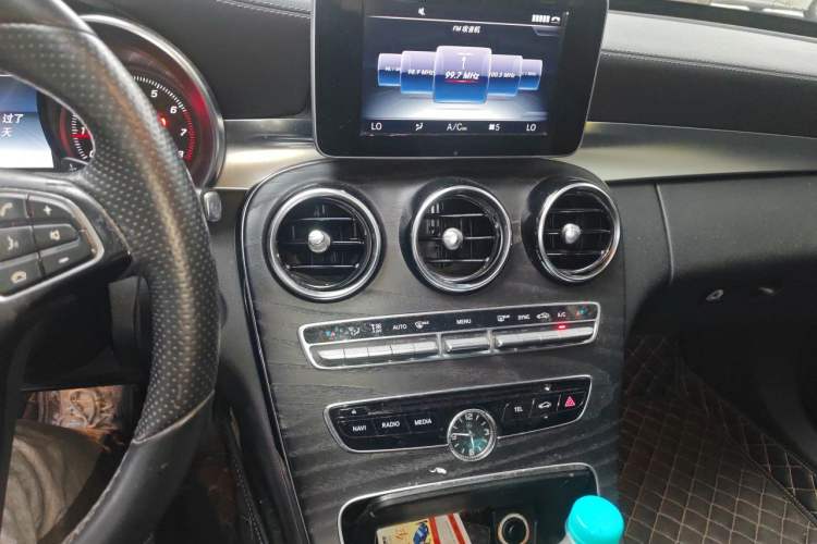 Used Mercedes-Benz C-Class 2016 C 180 L Sport Edition Audio And AC Panel