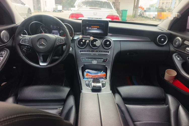Used Mercedes-Benz C-Class 2016 C 200 L Sport Edition Center Console