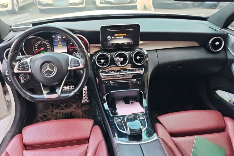 Used Mercedes-Benz C-Class 2016 C 200 Sport Edition Center Console