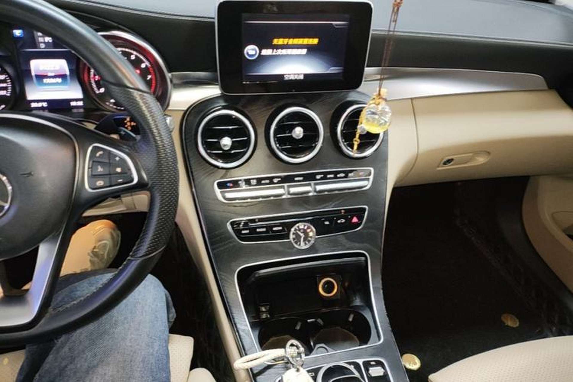 Used Mercedes-Benz C-Class 2016 C 180 L Sport Edition Center Console