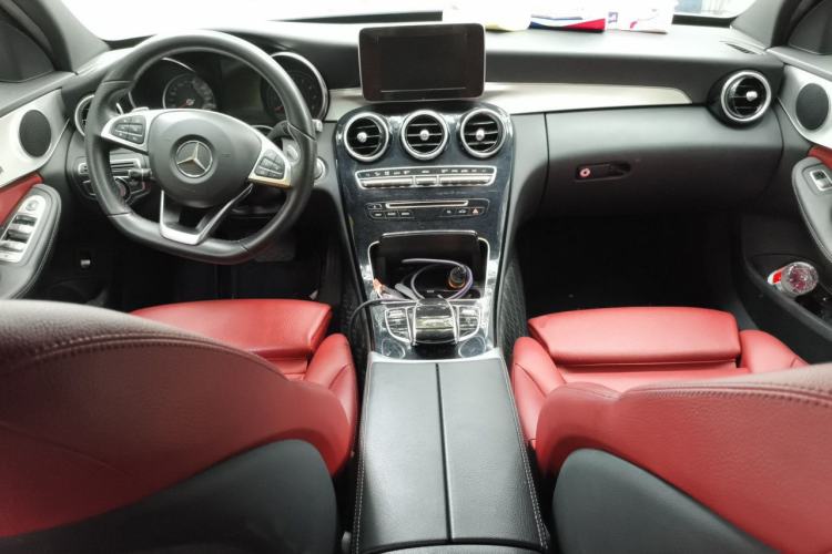 Used Mercedes-Benz C-Class 2016 C 200 Sport Edition Center Console