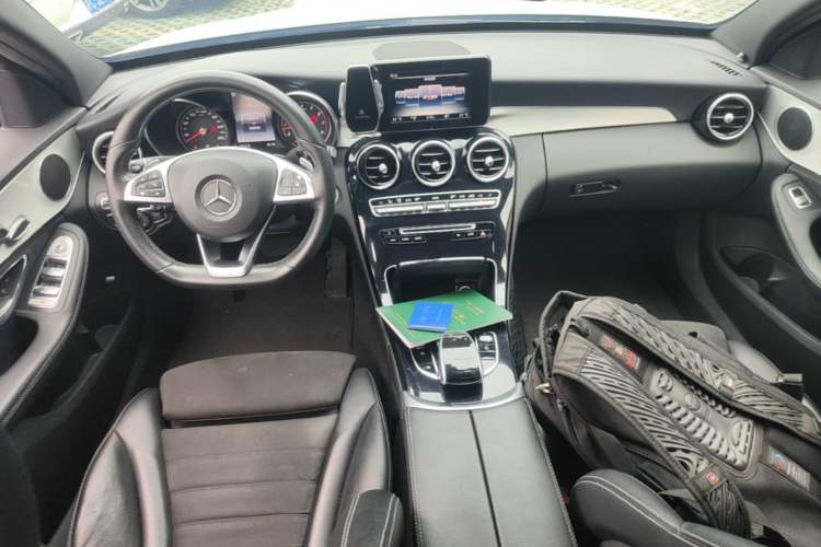 Used Mercedes-Benz C-Class 2016 C 200 Sport Edition Center Console