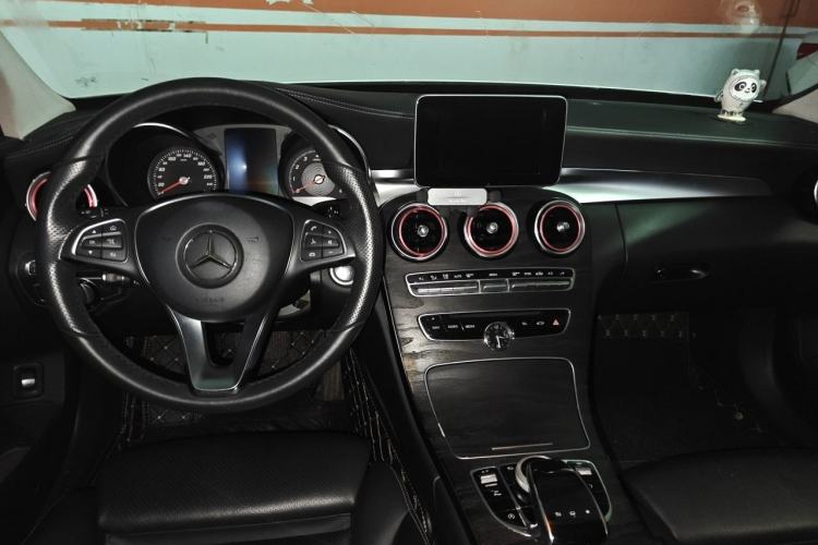 Used Mercedes-Benz C-Class 2016 C 180 L Center Console
