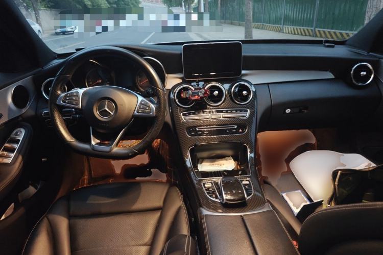 Used Mercedes-Benz C-Class 2016 C 200 Sport Edition Center Console