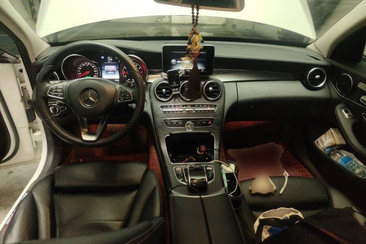 Used Mercedes-Benz C-Class 2016 C 200 L Sport Edition Center Console