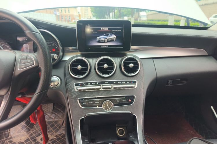 Used Mercedes-Benz C-Class 2016 C 200 L Sport Edition Center Console