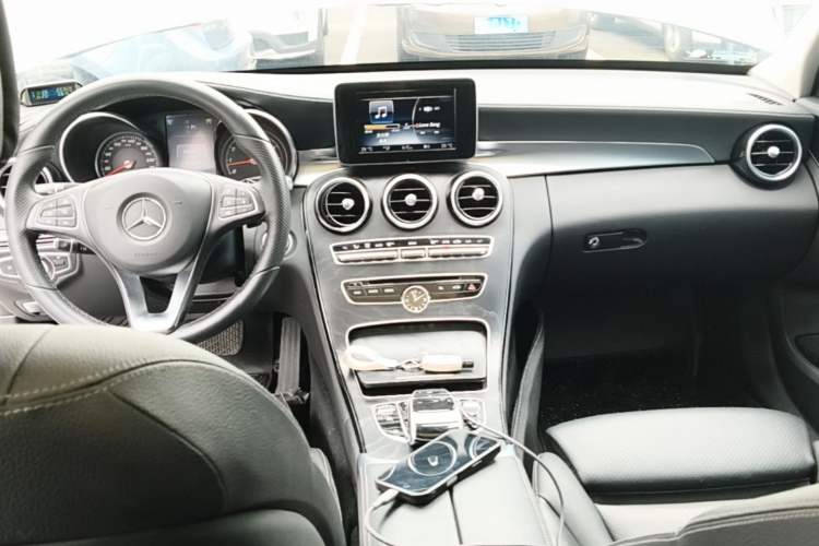 Used Mercedes-Benz C-Class 2016 C 200 L 4MATIC Sport Edition Center Console